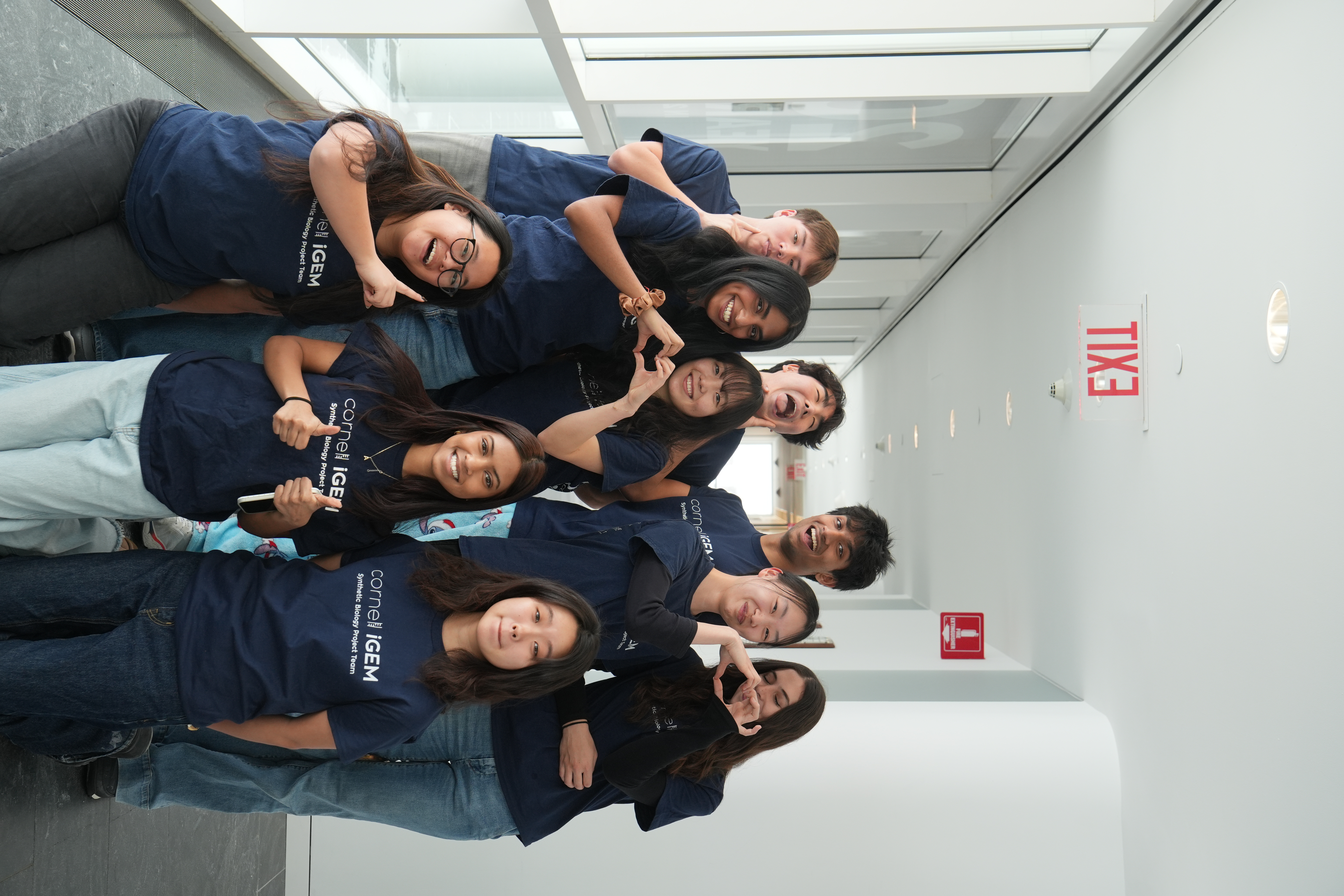 Wet Lab subteam, having fun